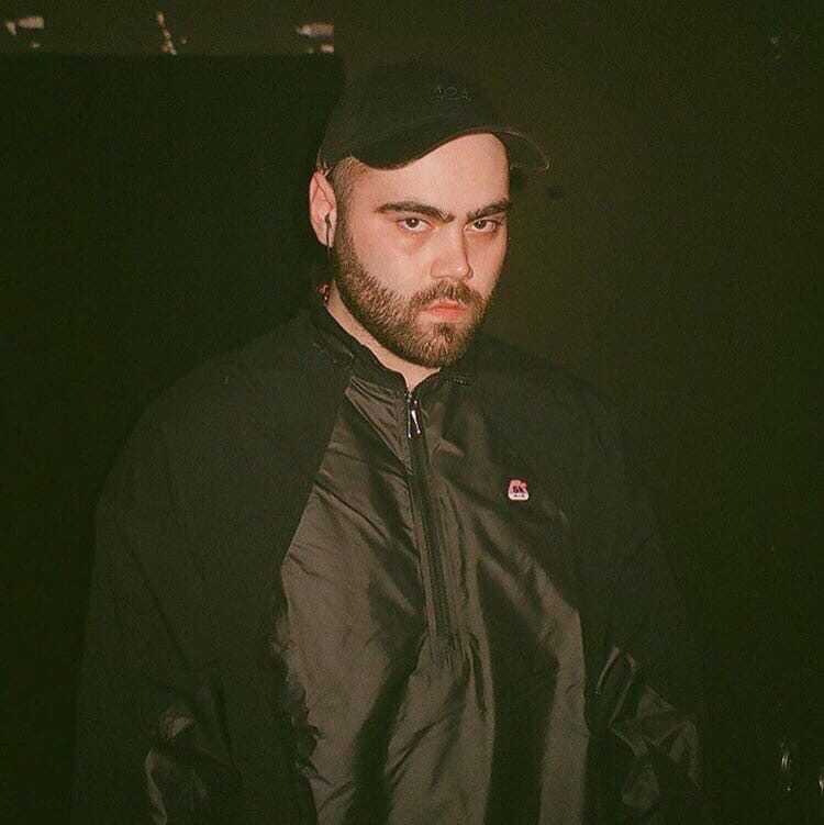 Джубили рэпер биография. jubilee – биография, фото рэпера, песни, личная жизнь, альбомы, клипы, рост, вес