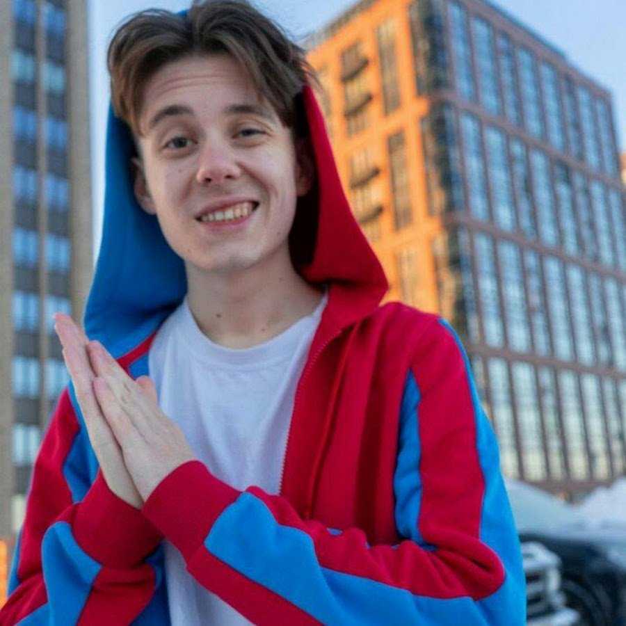 Кто такой мокривский твич