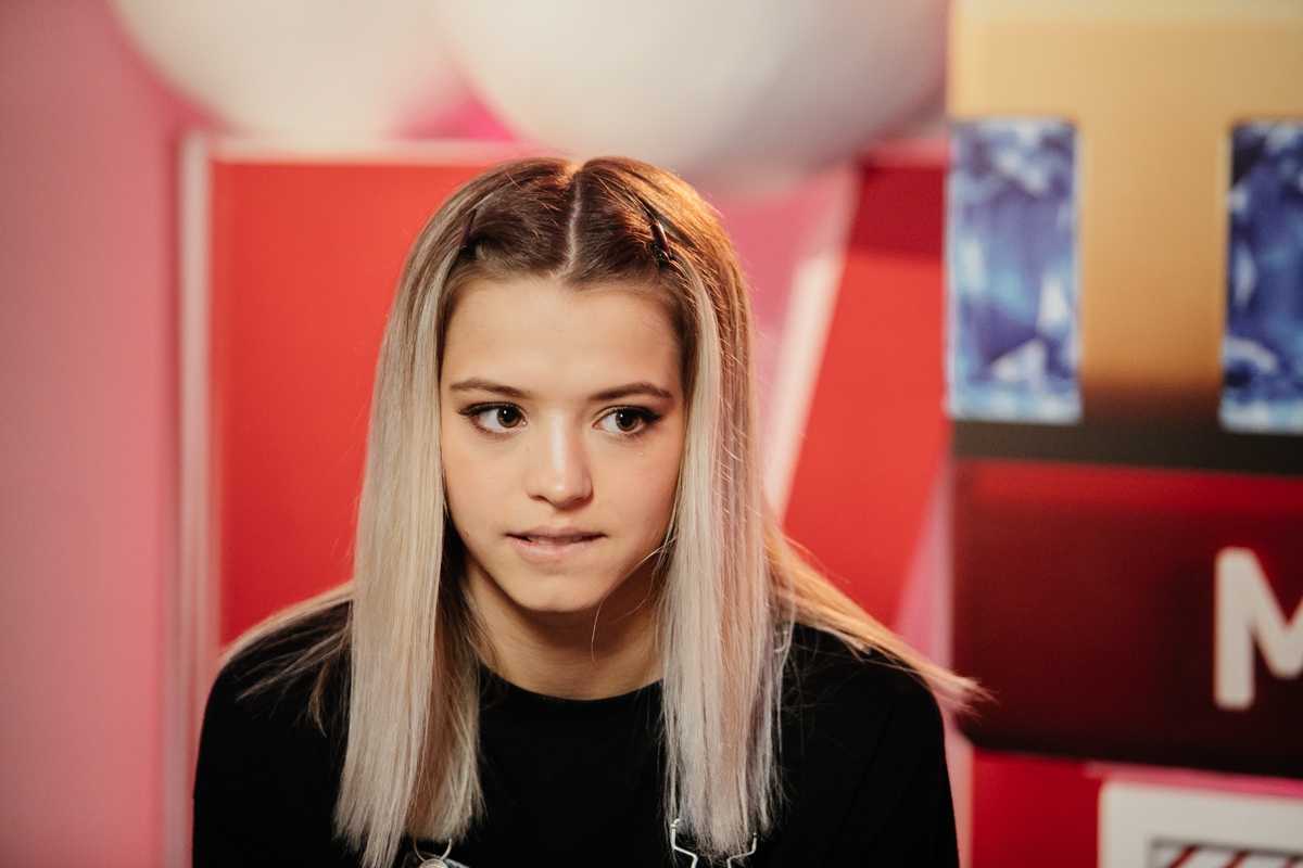 Юля гаврилина: биография и доход звезды в «тикток» - тик ток