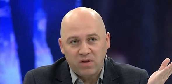 Биография российского журналиста Андрея Сидорчика Что известно о политической деятельности мужчины Личная жизнь и сведения о возлюбленной Андрея