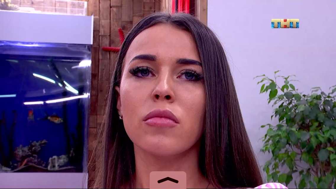 Новой ведущей «дома-2» стала участница шоу «хочу в «виа гру», известная своим неоднозначным прошлым