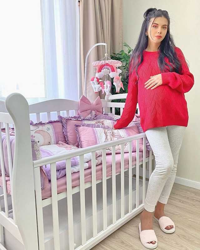 Ирина
       
            пингвинова (хайруллова)