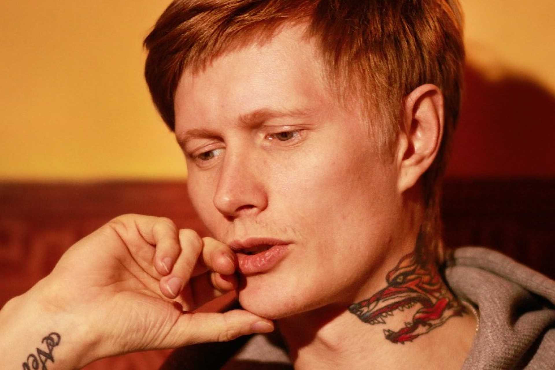 Антон лав лазарев: биография и личная жизнь, девушка, блогерство и успех, инстаграм и фото