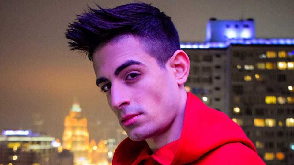 Гейдж Бурек биография и фото блогера С чего парень начал карьеру и чем заинтересовал подписчиков Отношения известные факты о личной жизни тиктокера