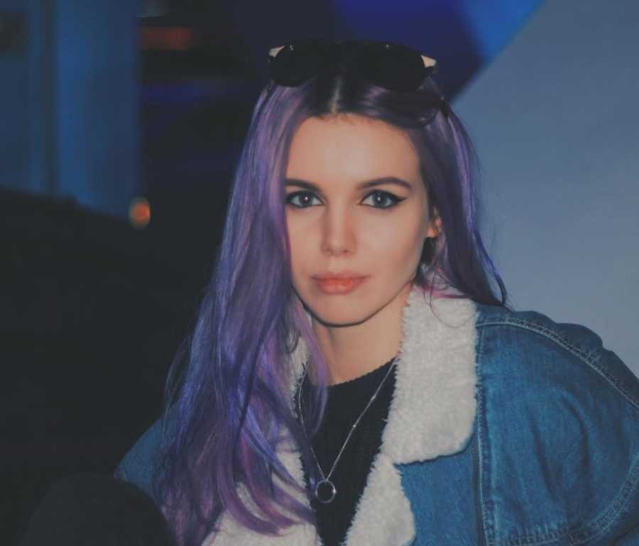 «liza evans» — ты мне нравишься так, что потеют ладони