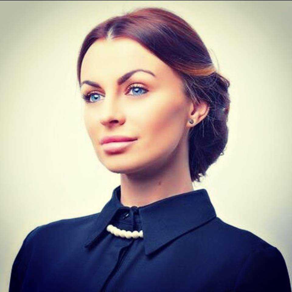 Каролина моисеенко: биография, возраст, семья, сколько зарабатывает, рост
