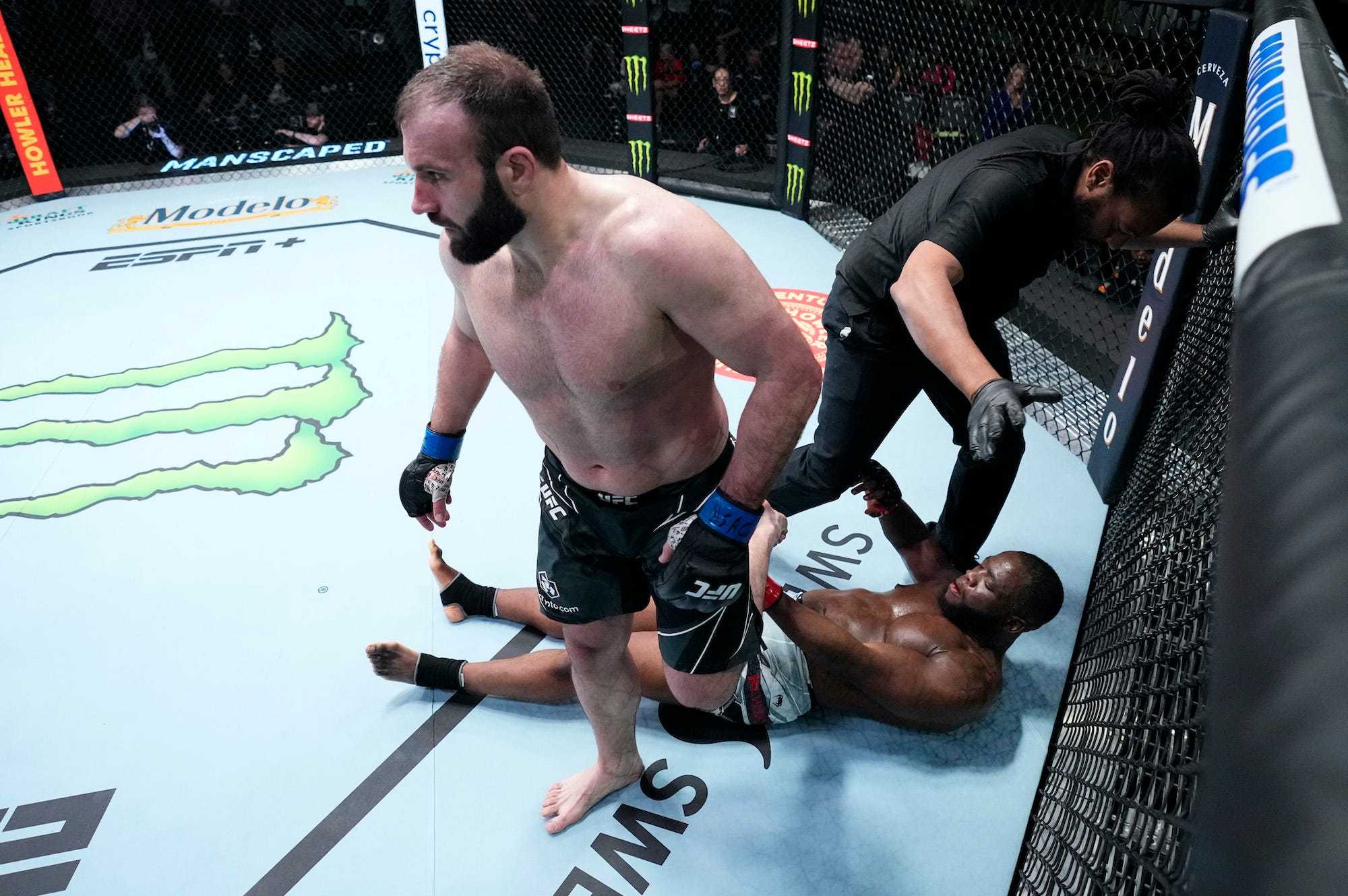 Who is azamat murzakanov? 7 unknown facts about the mma fighter