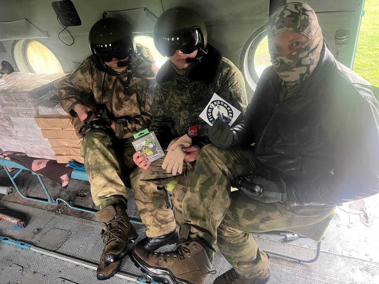 Fighter Bomber что известно про летчика истребителя в отставке Социальные сети публикации в интернете Что особенного в гараже интересные факты