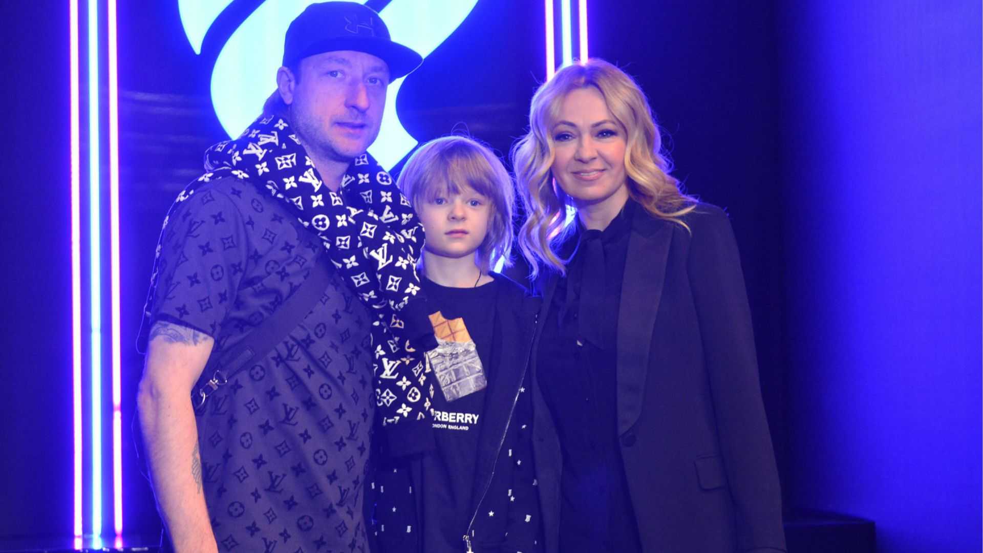Яна скворцова: биография, семья, фото, инстаграм - все о жизни известной модели