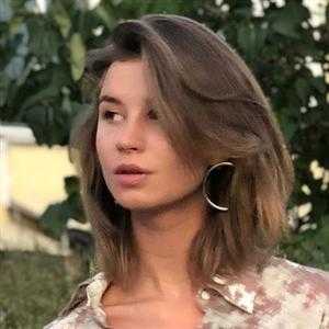 Своим ходом, виталик и лиза: биография и личная жизнь, блогерство и успех, инстаграм и фото