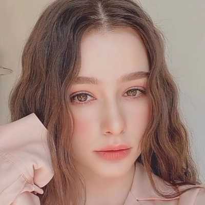 Dasha taran bio, family, career, boyfriend, history, net worth
