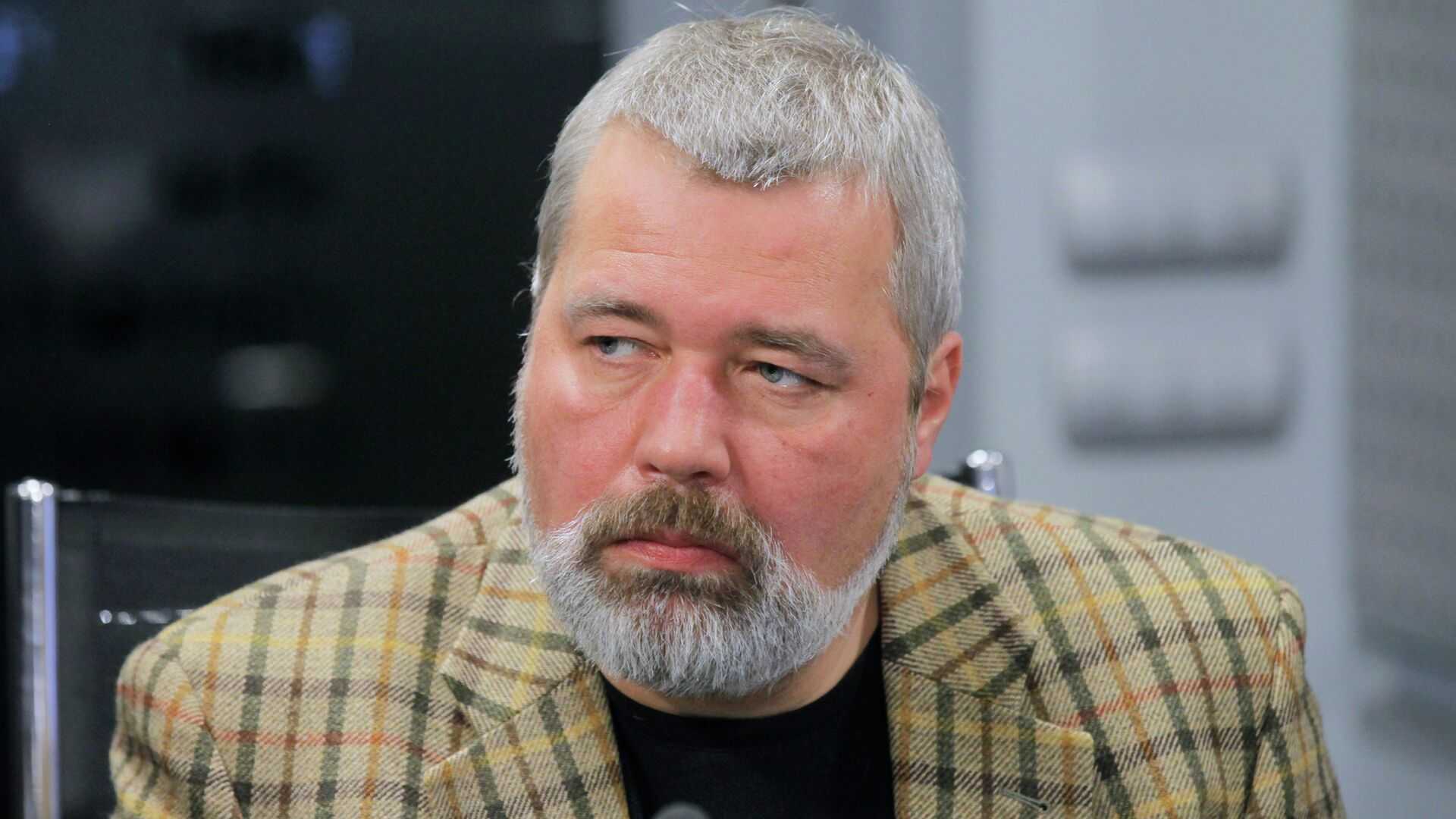 Дмитрий муратов
