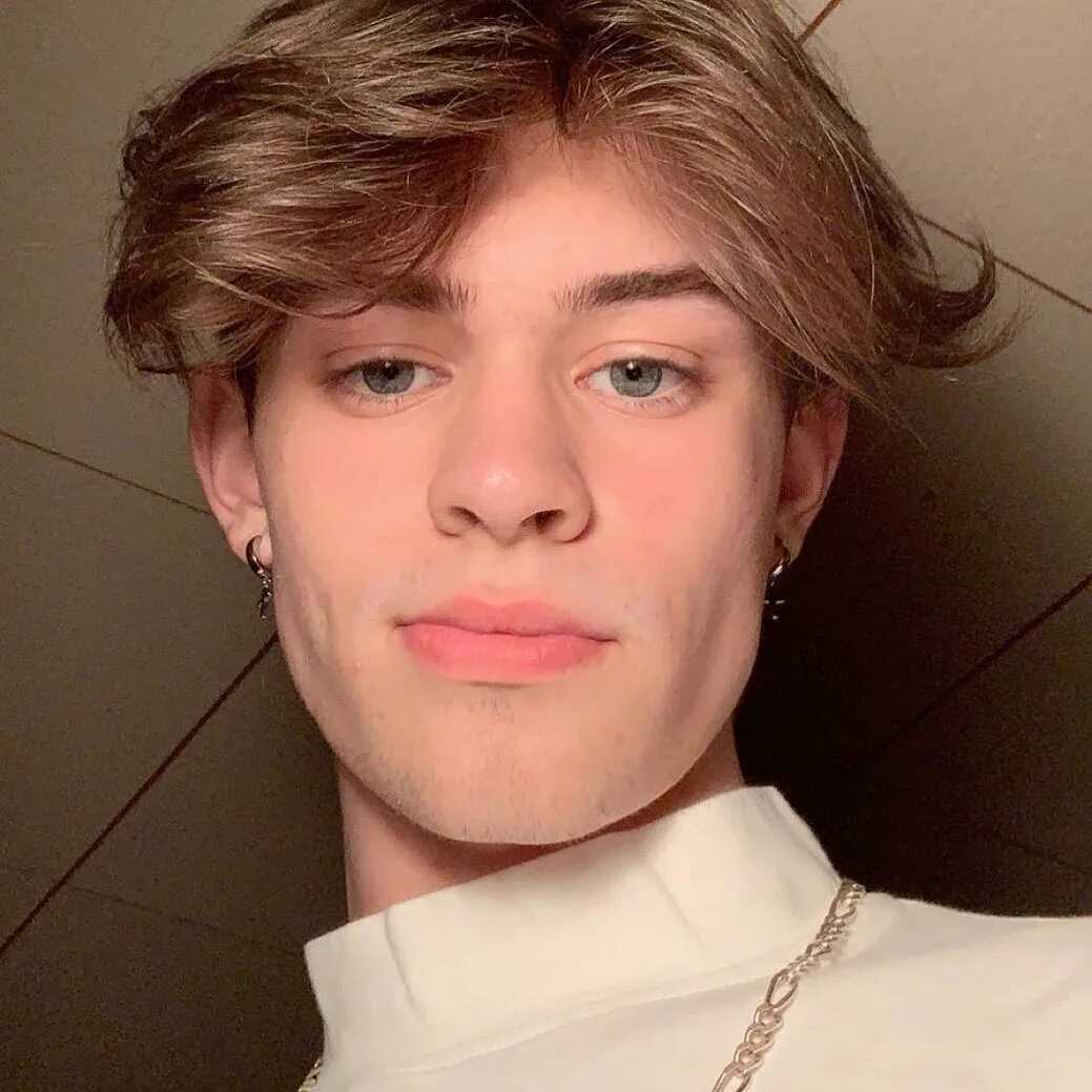 Anthony reeves biography: girlfriend, height, age, parents, net worth, tiktok, instagram, avani, wikipedia, birthday, nba, twitter, chelsea | thecityceleb