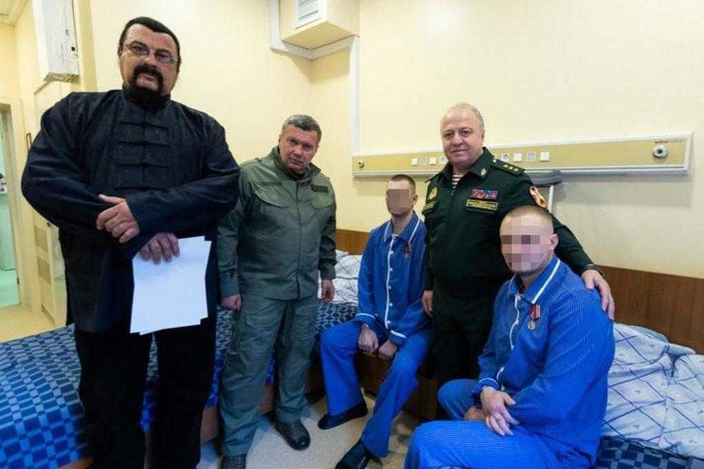 Стивен сигал: биография, личная жизнь, семья, дети (фото)