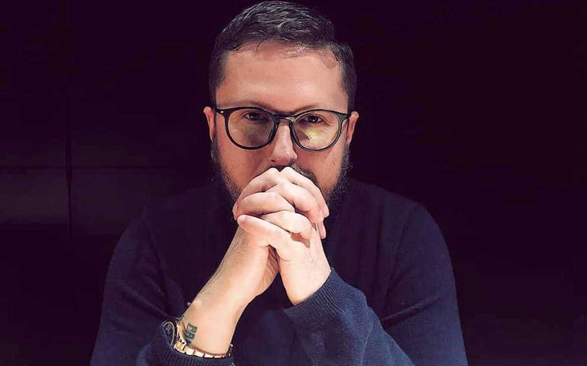 Анатолий шарий: биография, становление и приватная жизнь блогера