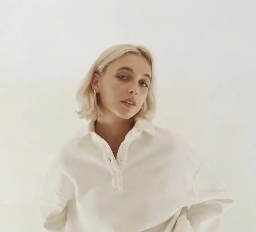 Emma chamberlain - age, bio, height, net worth, house