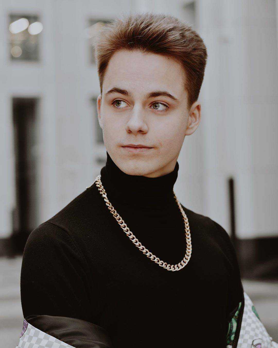 Алежа обухов